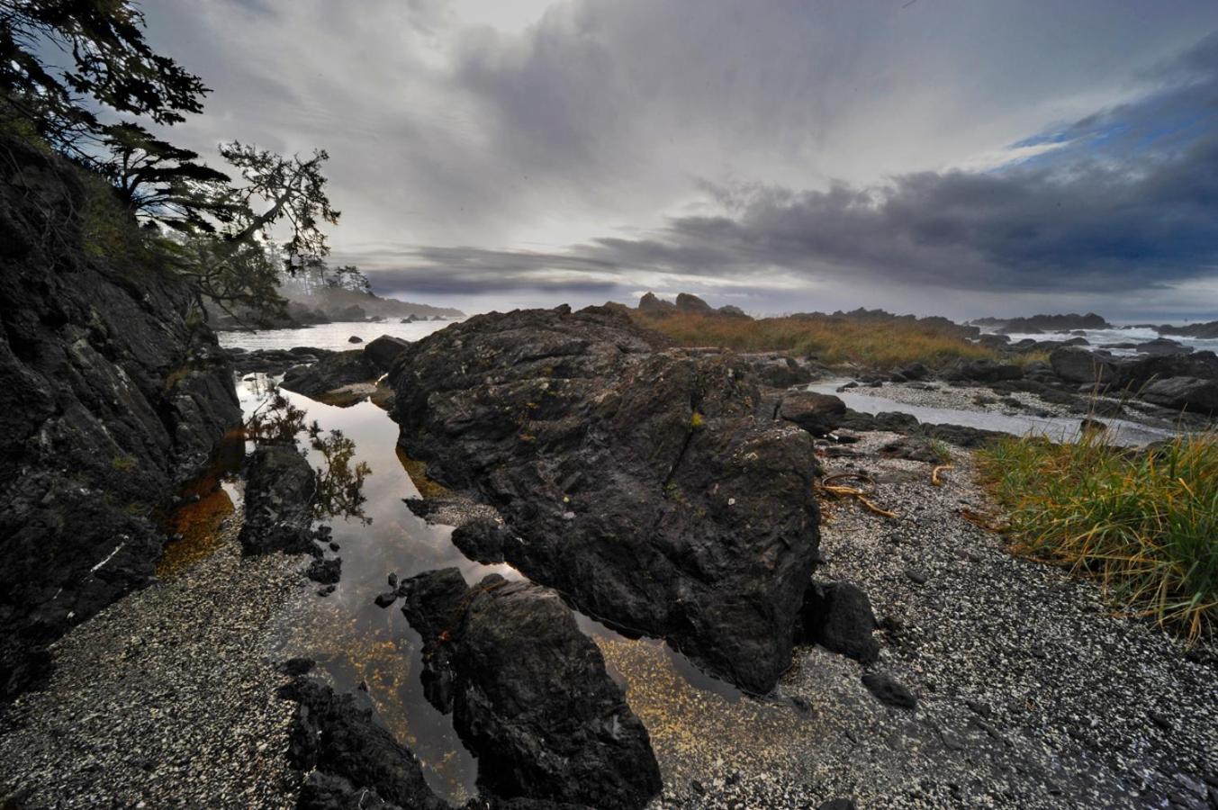 Hotel Black Rock Oceanfront Ucluelet