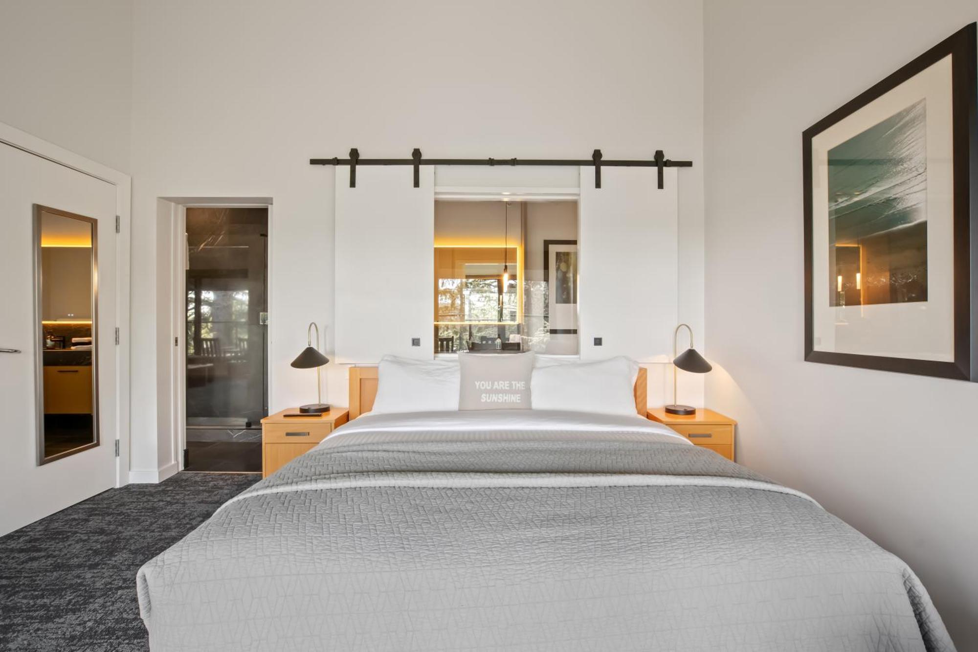 Hotel Black Rock Oceanfront Ucluelet